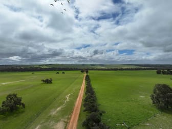 522 Koonah Road Badgingarra WA 6521 - Image 3