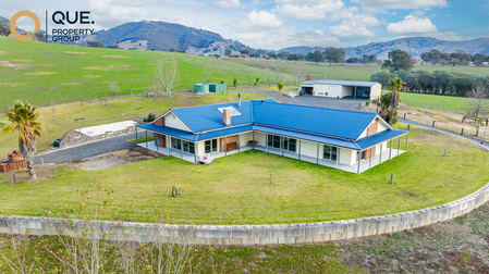 42 Tallangatta Lookout Road Tallangatta VIC 3700 - Image 2
