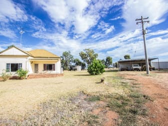 123 Red Hill Road Narrandera NSW 2700 - Image 1
