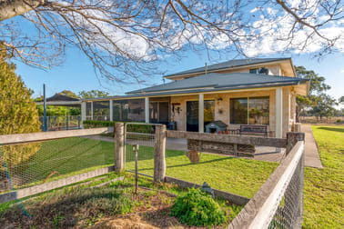 28 Rockbrae Road Yangan QLD 4371 - Image 2