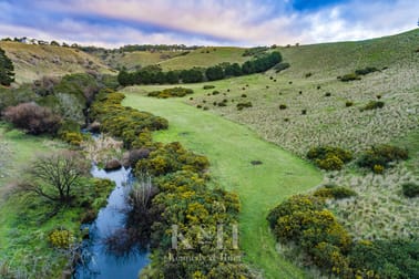 178 Peters Road Gisborne VIC 3437 - Image 3