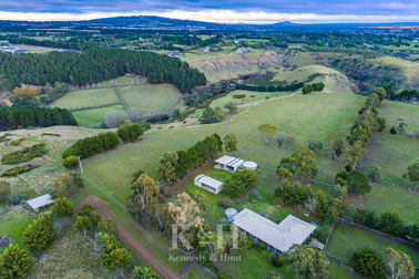178 Peters Road Gisborne VIC 3437 - Image 2
