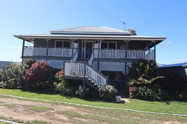 34 FLYNN DVE Redridge QLD 4660 - Image 1