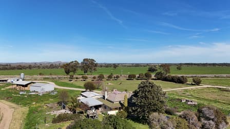 186 Hildebrands Road Horfield VIC 3567 - Image 1