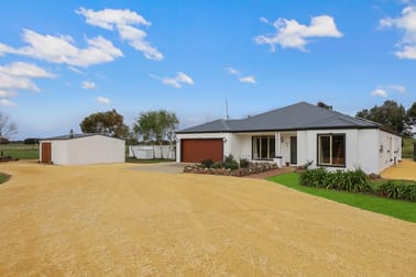 174 Blackwood Road Port Fairy VIC 3284 - Image 2