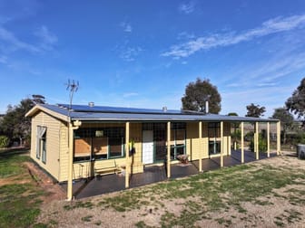 1278 Burkes Flat-Wedderburn Road Fentons Creek VIC 3518 - Image 2
