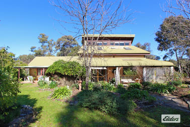 63 Pinchgut Lane Shelbourne VIC 3515 - Image 3