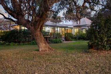 2586 Toowoomba-Cecil Plains Road Aubigny QLD 4401 - Image 1