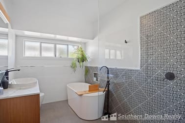 231 Lyndhurst Lane Rosenthal Heights QLD 4370 - Image 3