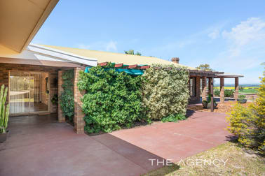 115 Minkadine Road Kellerberrin WA 6410 - Image 3