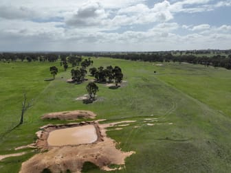 Click to view all images 00 St Arnaud - Wycheproof Road St Arnaud VIC 3478 - Image 1