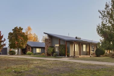 Lots 1 & 2/717 Chapel Hill Road Boorolite VIC 3723 - Image 2