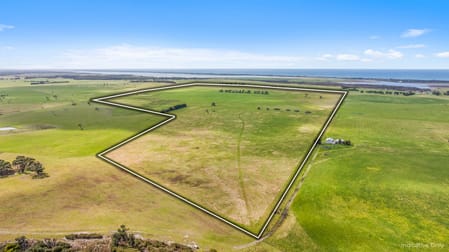 1/144 McNeilly Road Seaspray VIC 3851 - Image 2