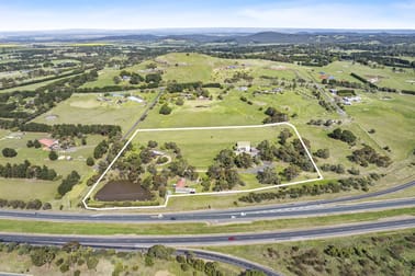 33 Cadana Road Gisborne South VIC 3437 - Image 1