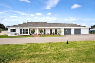 1110 Merriang Road Woodstock VIC 3751 - Image 2