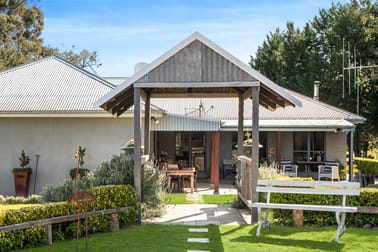 'Angle Burn' 101 Clearview Road Darbys Falls NSW 2793 - Image 1