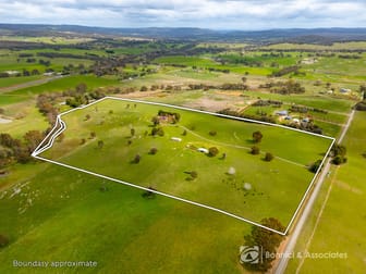 228 Edmondson Lane Wooragee VIC 3747 - Image 2