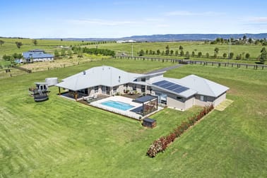 5 Bakewell Circuit Scone NSW 2337 - Image 1