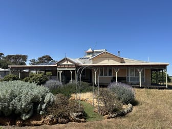 23 Hillcroft Road Brookton WA 6306 - Image 1