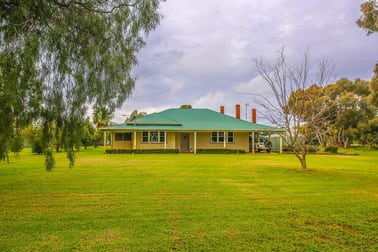 'Moystn Park' 1432 North Aratula Road Deniliquin NSW 2710 - Image 1