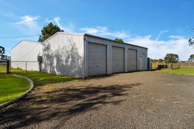 10 Jimba Road Lockyer Waters QLD 4311 - Image 3