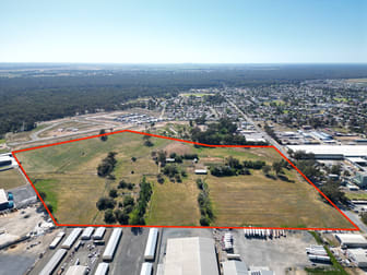 102 Karook St Cobram VIC 3644 - Image 2