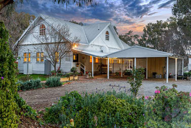 540 Pine Lodge Road Tocumwal NSW 2714 - Image 1