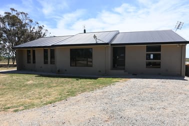 15 Oneil Street Pyramid Hill VIC 3575 - Image 1