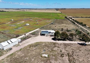 77 Copper Lane Kadina SA 5554 - Image 1