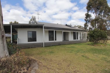 92 Rayma Road Moormbool West VIC 3523 - Image 3