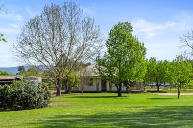 178 Hibberts Lane Freemans Reach NSW 2756 - Image 2
