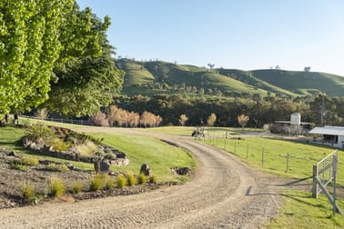 1591 Mansfield-woods Point Road Piries VIC 3723 - Image 2