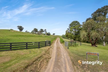 111 Joyces Road Glenburn VIC 3717 - Image 2