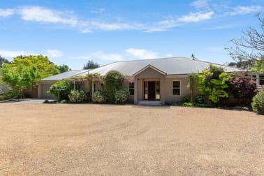 351 Malcolm Street Mansfield VIC 3722 - Image 2