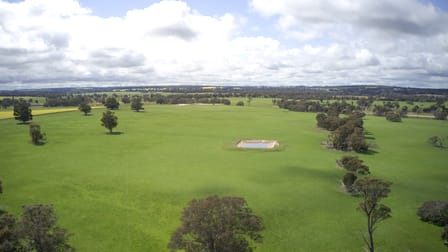 330 Furniss Loop Mobrup WA 6395 - Image 1