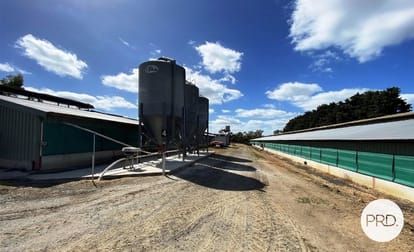 Click to view all images Loch VIC 3945 - Image 1