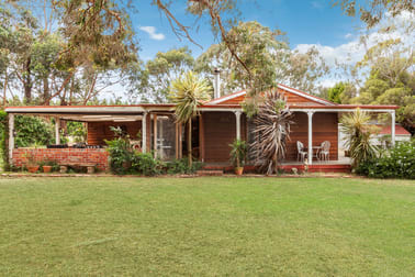 100 McIvors Road Kilmore VIC 3764 - Image 2