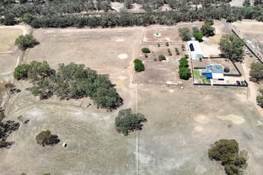 409 Northam-York Road Muluckine WA 6401 - Image 3