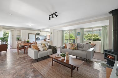 7 Coonardoo Court Wongawallan QLD 4210 - Image 3
