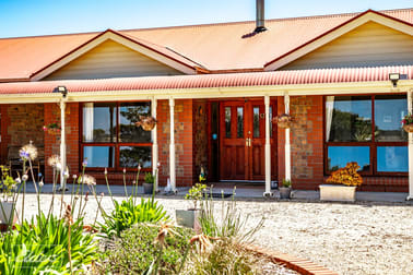 1378 Finniss-Clayton Road Clayton Bay SA 5256 - Image 3