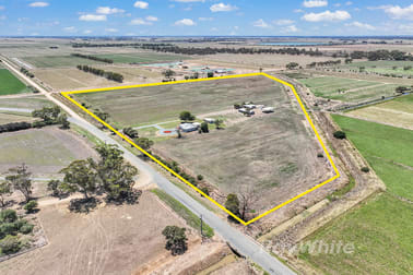 924 Lowe Road Ballendella VIC 3561 - Image 2