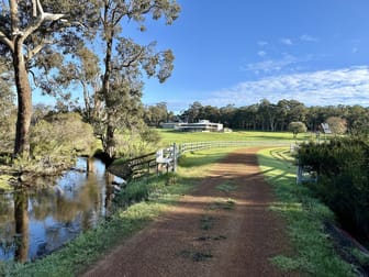 29 Vickery Road Yelverton WA 6280 - Image 2