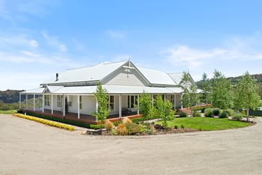 72 Parker Road Gembrook VIC 3783 - Image 2