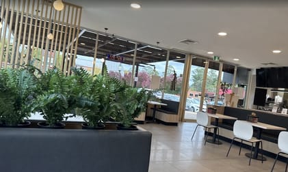 Restaurant  business for sale in Greensborough - Image 2