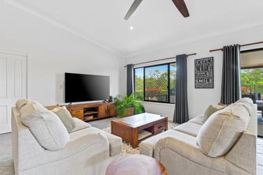 21992 Bruce Highway Glenorchy QLD 4650 - Image 3