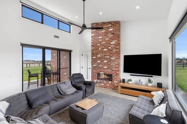 96 Murphys Run Winchelsea VIC 3241 - Image 2