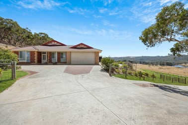 31 Polwarth Drive Inman Valley SA 5211 - Image 2