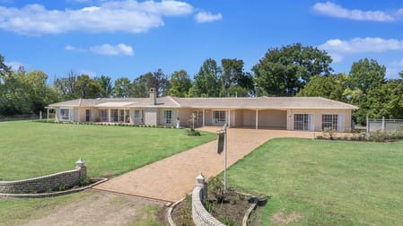 22 Crotty Road Glen Innes NSW 2370 - Image 2