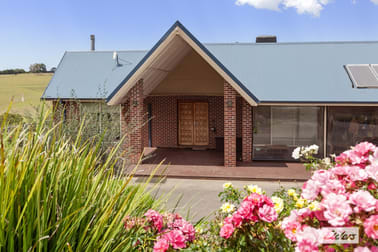 179 Fairfield Lane Darraweit Guim VIC 3756 - Image 3