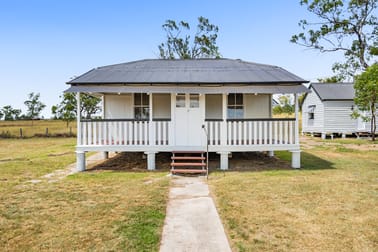 "Hutton Rest" 99 Seibel Lane Pratten QLD 4370 - Image 1